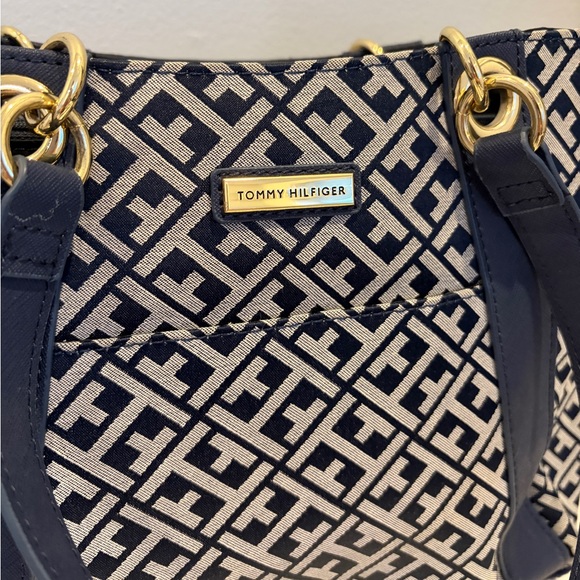 Tommy Hilfiger Navy Monogram Print Tote Handbag - Picture 3 of 5
